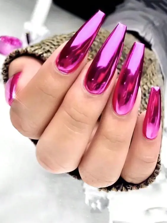 Dazzling Pink Nails 2024: Hot Trends & Almond Shapes for a Stylish Year