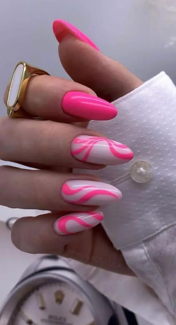 Trendy April Nails 2024: Spring Colors & Chic Designs