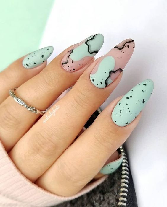 Fresh Spring Nails 2024: Chic Simple Manicures & Trendy Designs