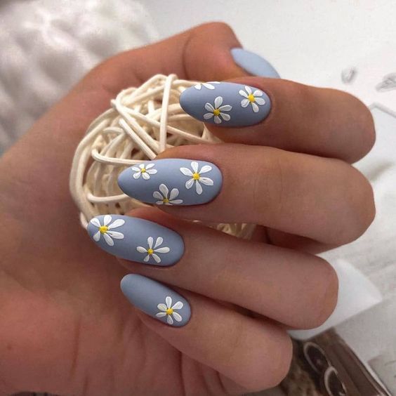 2024 Spring Almond Nails: Pastel Trends & Floral Designs