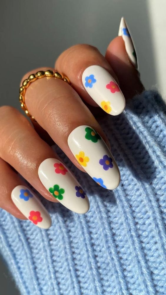 Top Spring 2024 Gel Nails: Trendy Designs & Colors for a Fresh Seasonal Look