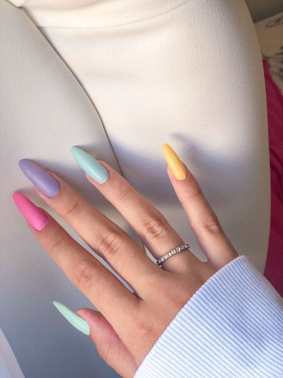 2024's Trending Multicolored Nails: Seasonal Shades & Chic Art Designs