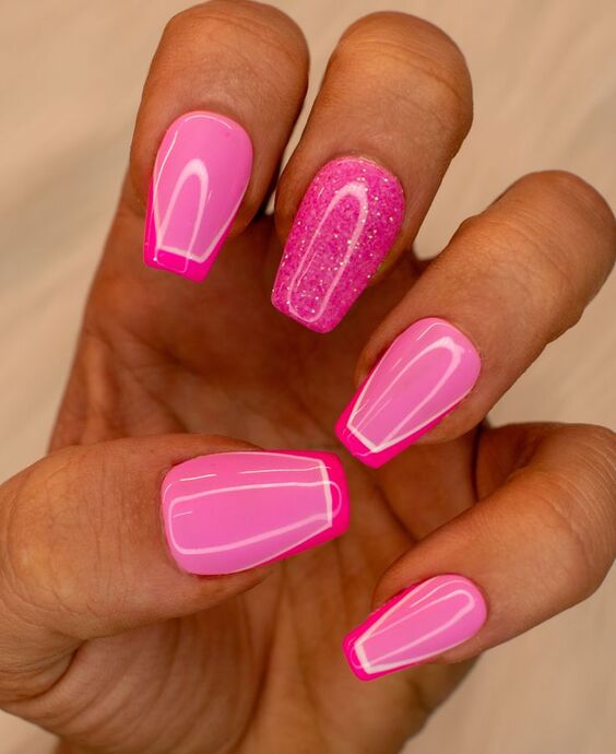 Dazzling Pink Nails 2024: Hot Trends & Almond Shapes for a Stylish Year