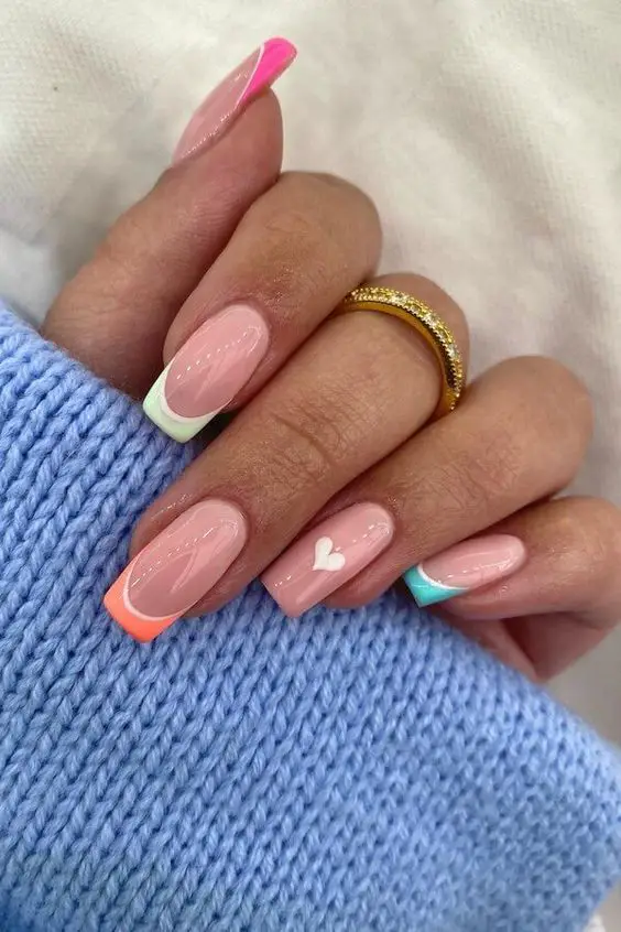 Top Spring 2024 Acrylic Nails: Chic Designs & Fresh Color Ideas