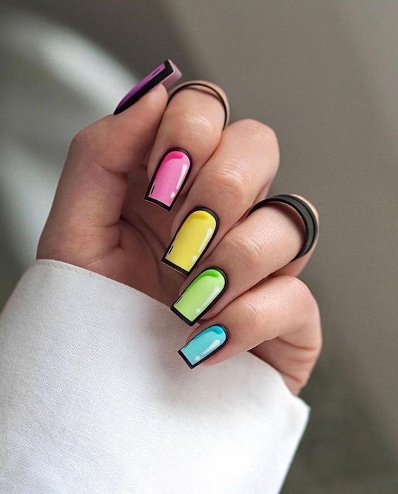 March Nails 2024 Guide: Top Designs, Colors & DIY Tips for Stunning Spring Manicures