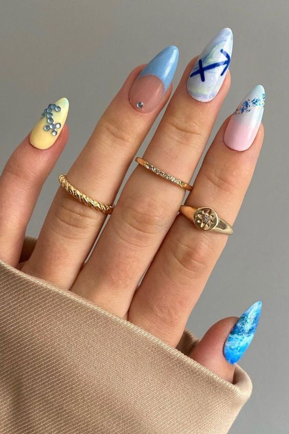 March Nails 2024 Guide: Top Designs, Colors & DIY Tips for Stunning Spring Manicures