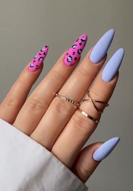 2024's Best Long Spring Nails: Chic Trends & Floral Designs