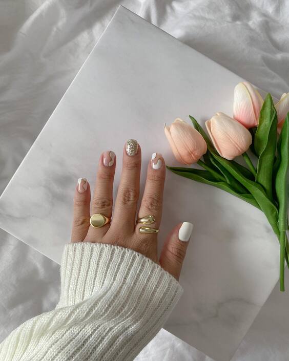 Discover 2024's Summer Nail Trends: Fresh, Fun & Chic Short Manicures