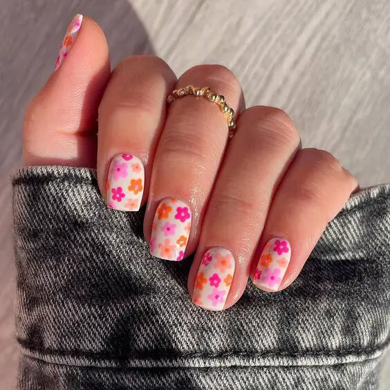 2024's Top Summer Nail Trends: Artistic, Chic & Colorful Manis