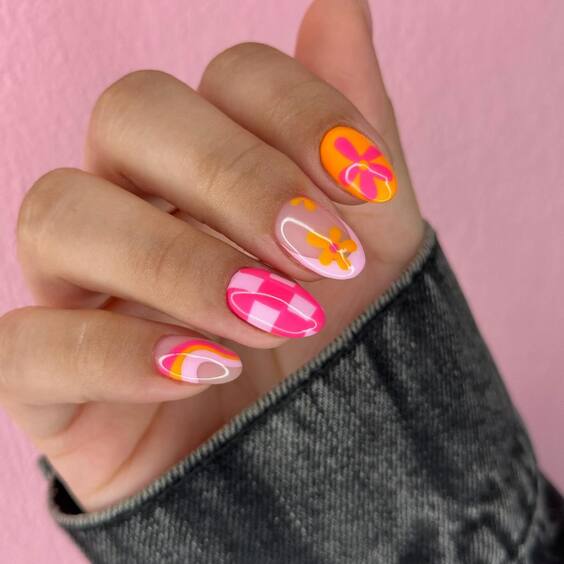 2024's Top Summer Gel Nails: Chic Short, Simple, & Fun Designs