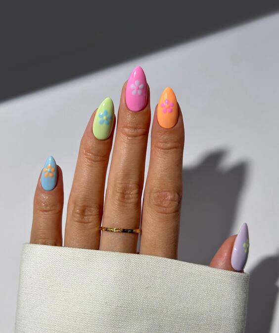 2024's Top Summer Gel Nails: Chic Short, Simple, & Fun Designs