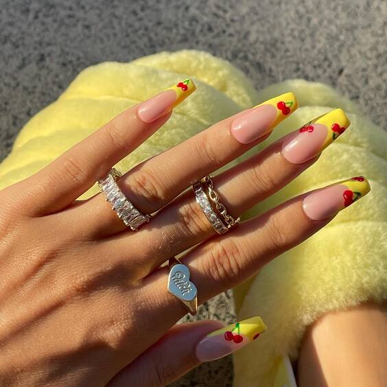 Chic Summer Coffin Nail Ideas: Neon Flair & Floral Elegance