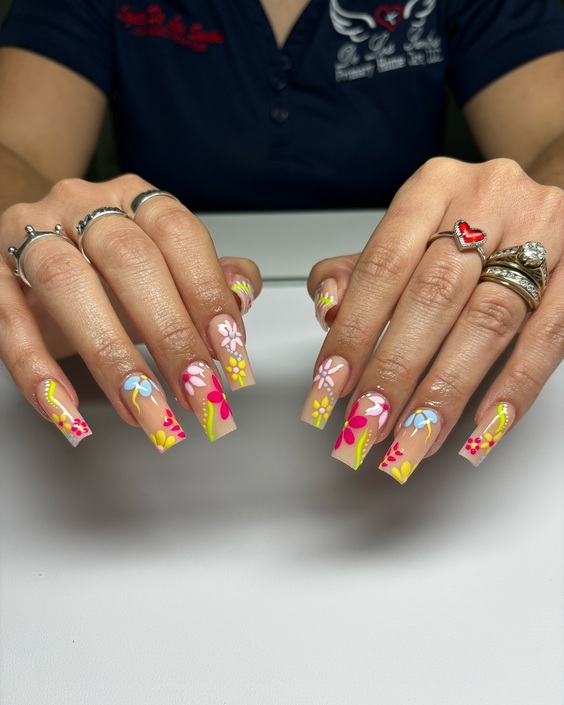 Chic Summer Coffin Nail Ideas: Neon Flair & Floral Elegance