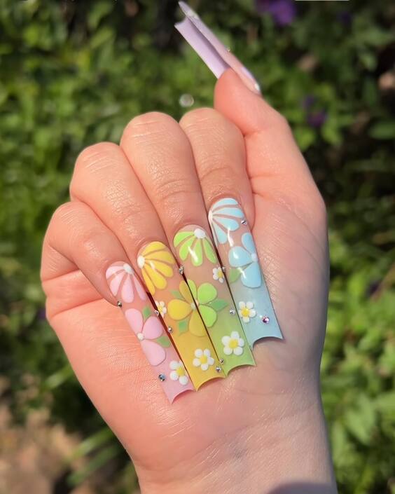 Stunning June Nails Ideas 2024: Chic, Simple, & Colorful Manicures