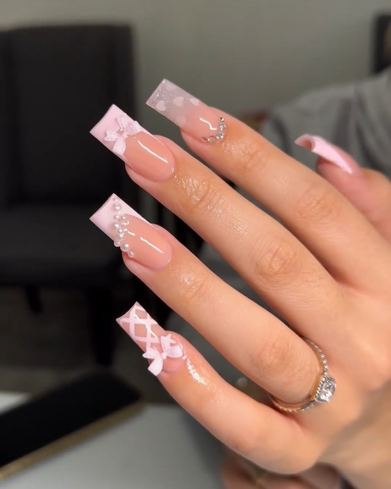 20 Ideas Summer 2024's Top Rhinestone Nail Trends: Bling, Chic Designs & Colors