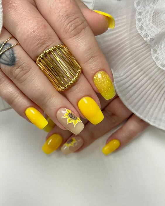 20 Bright Summer Nails 2024: Stunning Yellow & Pink Manicure Ideas