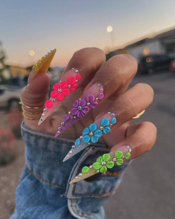 20 Ideas Summer 2024's Top Rhinestone Nail Trends: Bling, Chic Designs & Colors