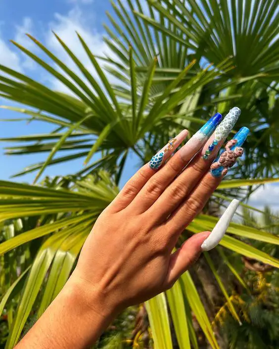 Stunning Simple Summer Beach Nails: Top Vacation Manicure Ideas