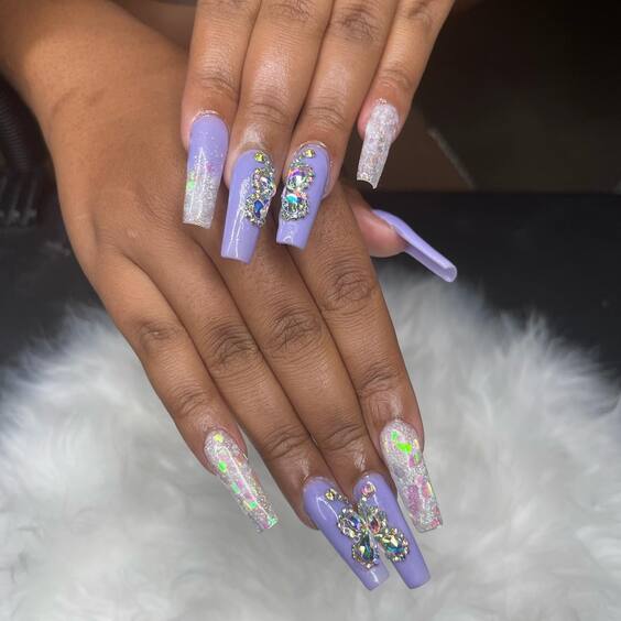 19 Enchanting Lavender Nail Designs for Spring - Chic Acrylic & Ombre Styles