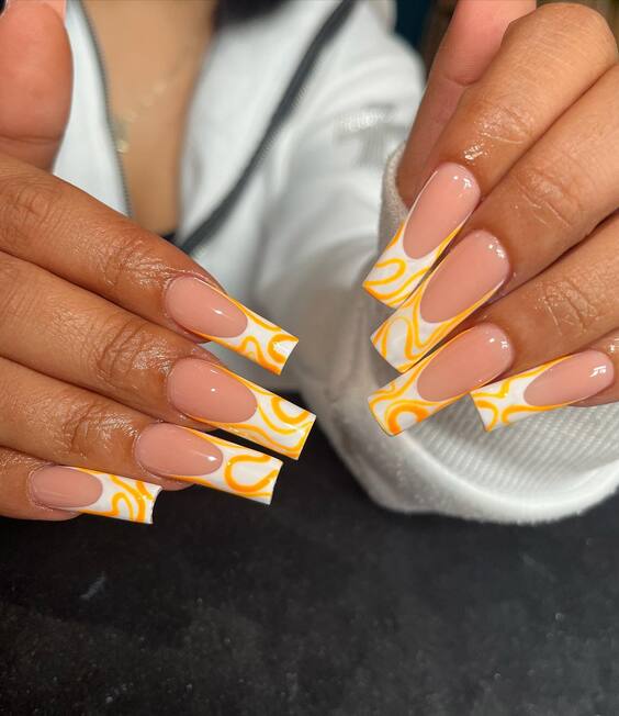 20 Summer 2024's Hottest White Nail Trends: Chic, Simple & Elegant Designs