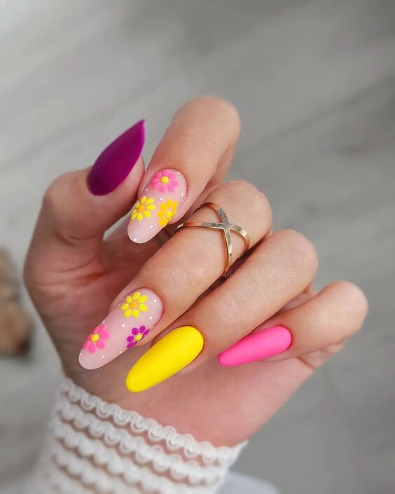 20 Bright Summer Nails 2024: Stunning Yellow & Pink Manicure Ideas