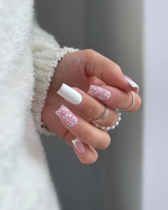 20 Summer 2024's Hottest White Nail Trends: Chic, Simple & Elegant Designs