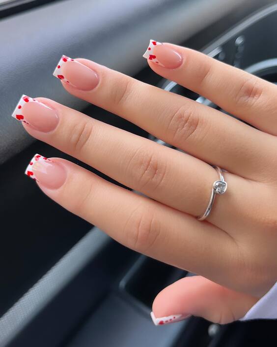 20 Stunning Summer Coffin Nail Designs: Bright, Elegant & Trendy Looks for 2024