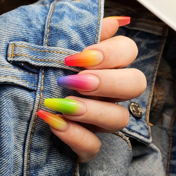 Bright & Chic Summer Ombre Nails: 2024’s Hottest Manicure Trends