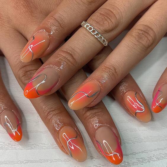 20 Summer Round Nails: Chic Designs, Neon Blooms & French Tips