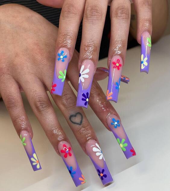 Summer Flower Nail Designs: Fresh & Fabulous 2024 Trends