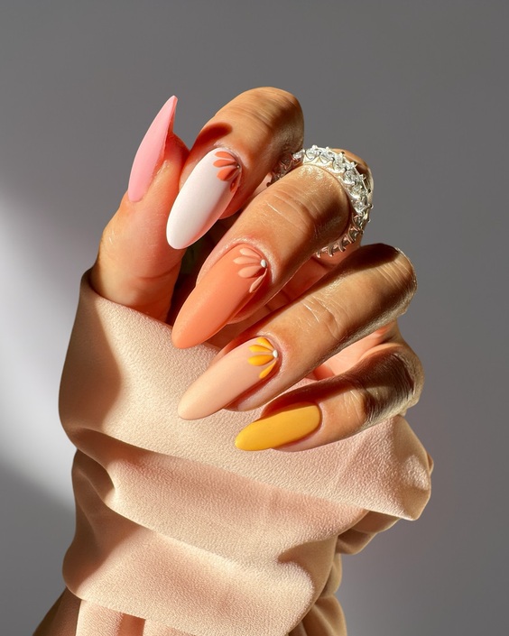 Summer Pastel Nails: Trendy Designs & DIY Tips for 2024