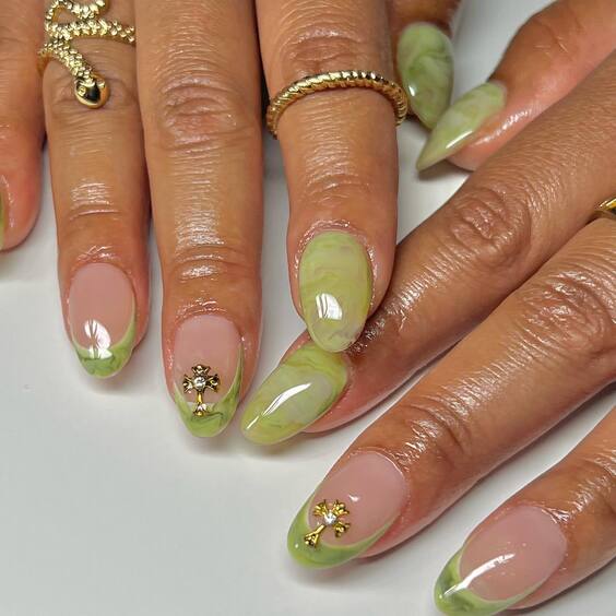 20 Summer Round Nails: Chic Designs, Neon Blooms & French Tips