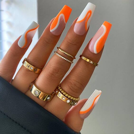 20 Summer 2024's Hottest White Nail Trends: Chic, Simple & Elegant Designs