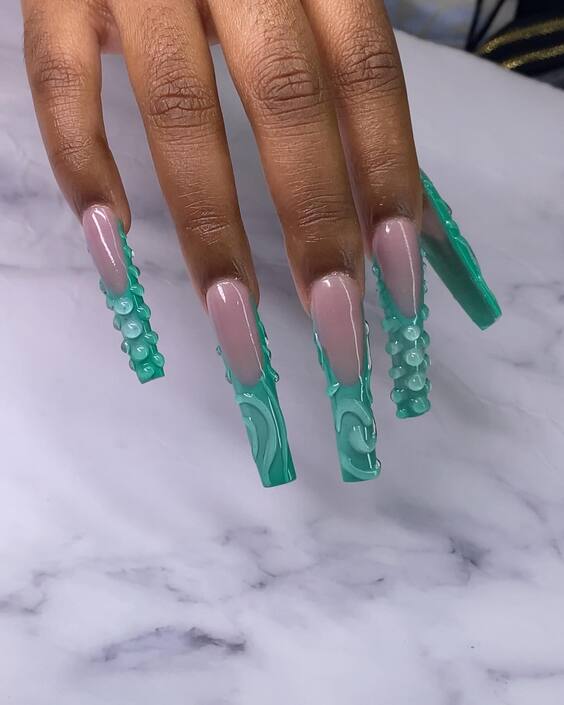 Summer French Tip Nails: Chic Designs & DIY Tips for Stylish Manicures