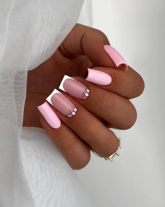 Summer French Tip Nails: Chic Designs & DIY Tips for Stylish Manicures