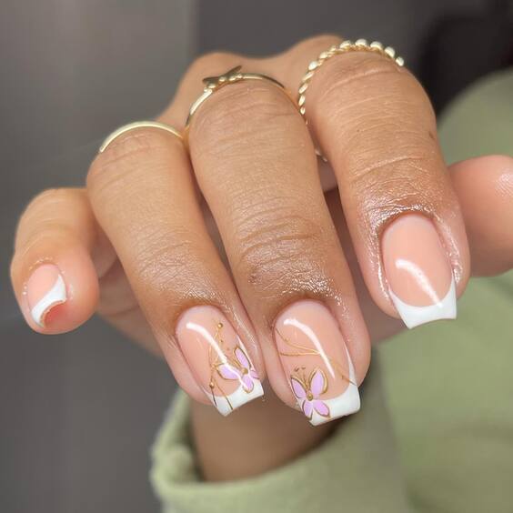 Summer French Tip Nails: Chic Designs & DIY Tips for Stylish Manicures