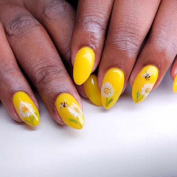 21 Bright Summer Nails 2024: Explore Vibrant Designs & Neon Trends