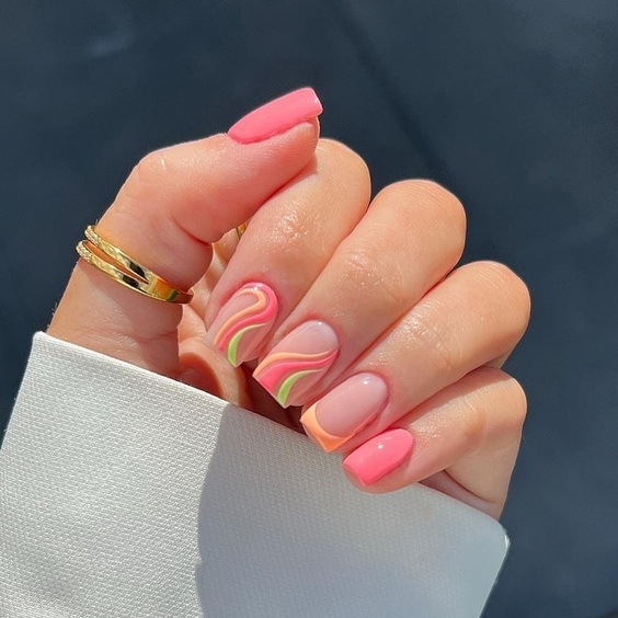 21 End of Summer Nail Colors 2024: Discover Season's Top Manicure Trends