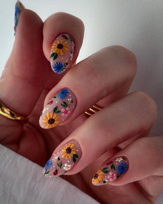 21 Stunning Summer Sunflower Nail Designs to Brighten Your Look