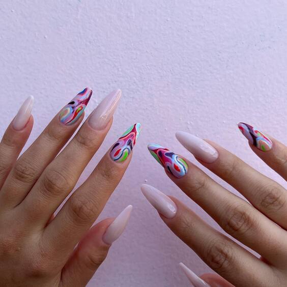 23 Vibrant Tropical Nail Designs for Stylish Summer Looks