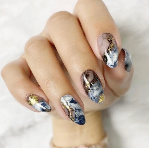 20 Summer Marble Nails: Trendy Designs for Vibrant & Elegant Manicures