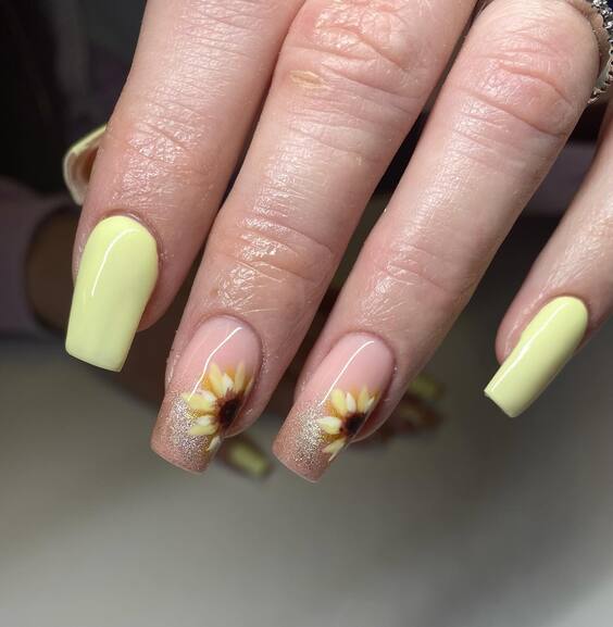 21 Stunning Summer Sunflower Nail Designs to Brighten Your Look