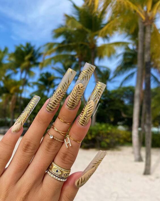 23 Vibrant Tropical Nail Designs for Stylish Summer Looks