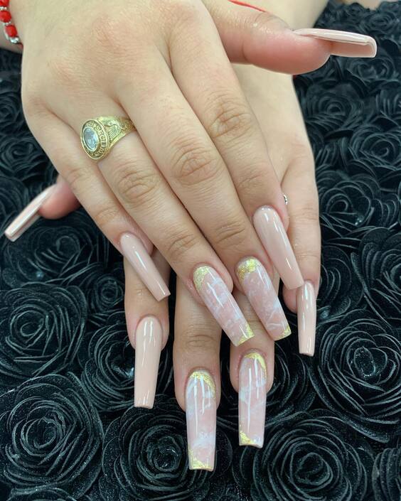 20 Summer Marble Nails: Trendy Designs for Vibrant & Elegant Manicures