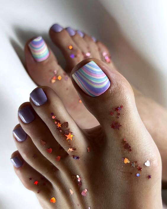 20 Explore Trendy Long Toe Nails Designs - Bold Colors and Elegant Styles