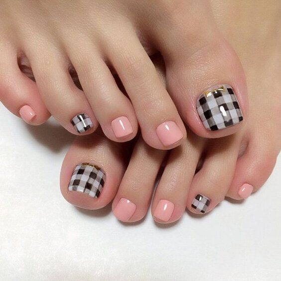 21 Toe Nail Designs: Explore Vibrant & Elegant Styles for Every Occasion