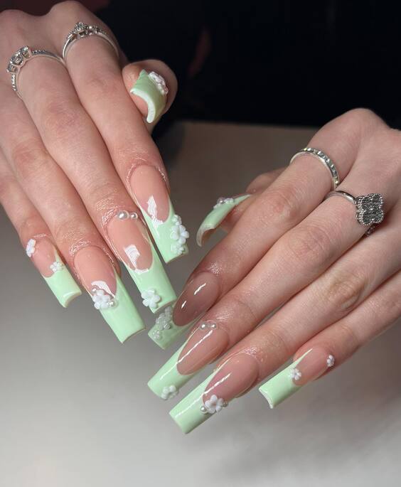 20 Mint Green Summer Nails: Explore Trendy Designs & DIY Tips