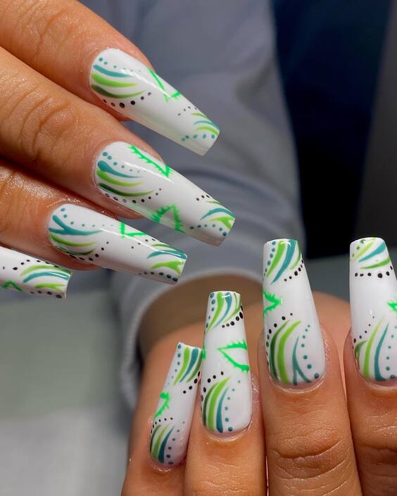 23 Vibrant Tropical Nail Designs for Stylish Summer Looks