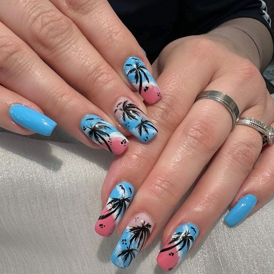 23 Summer Palm Tree Nail Designs: Vibrant & Chic Art Ideas