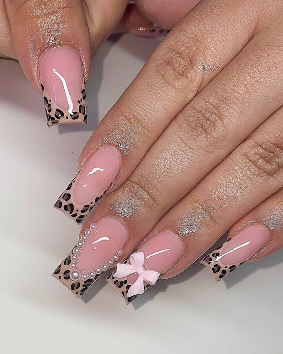 23 Stunning Summer Cheetah Print Nails: Trendy Designs for 2024